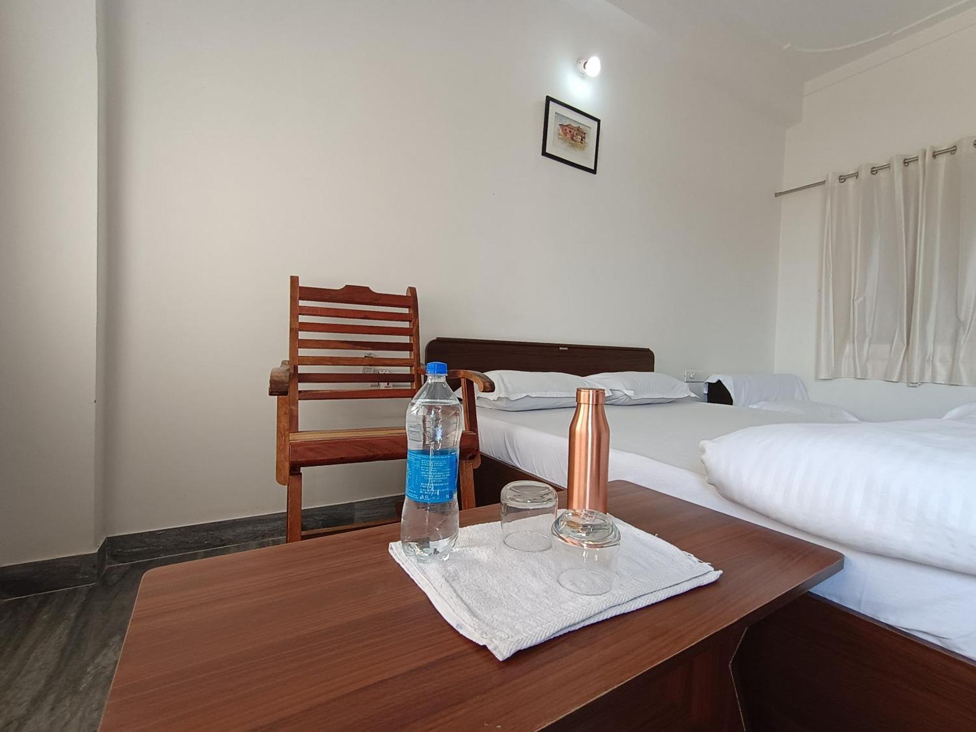 Appartement Choudhary White House Udaipur Extérieur photo