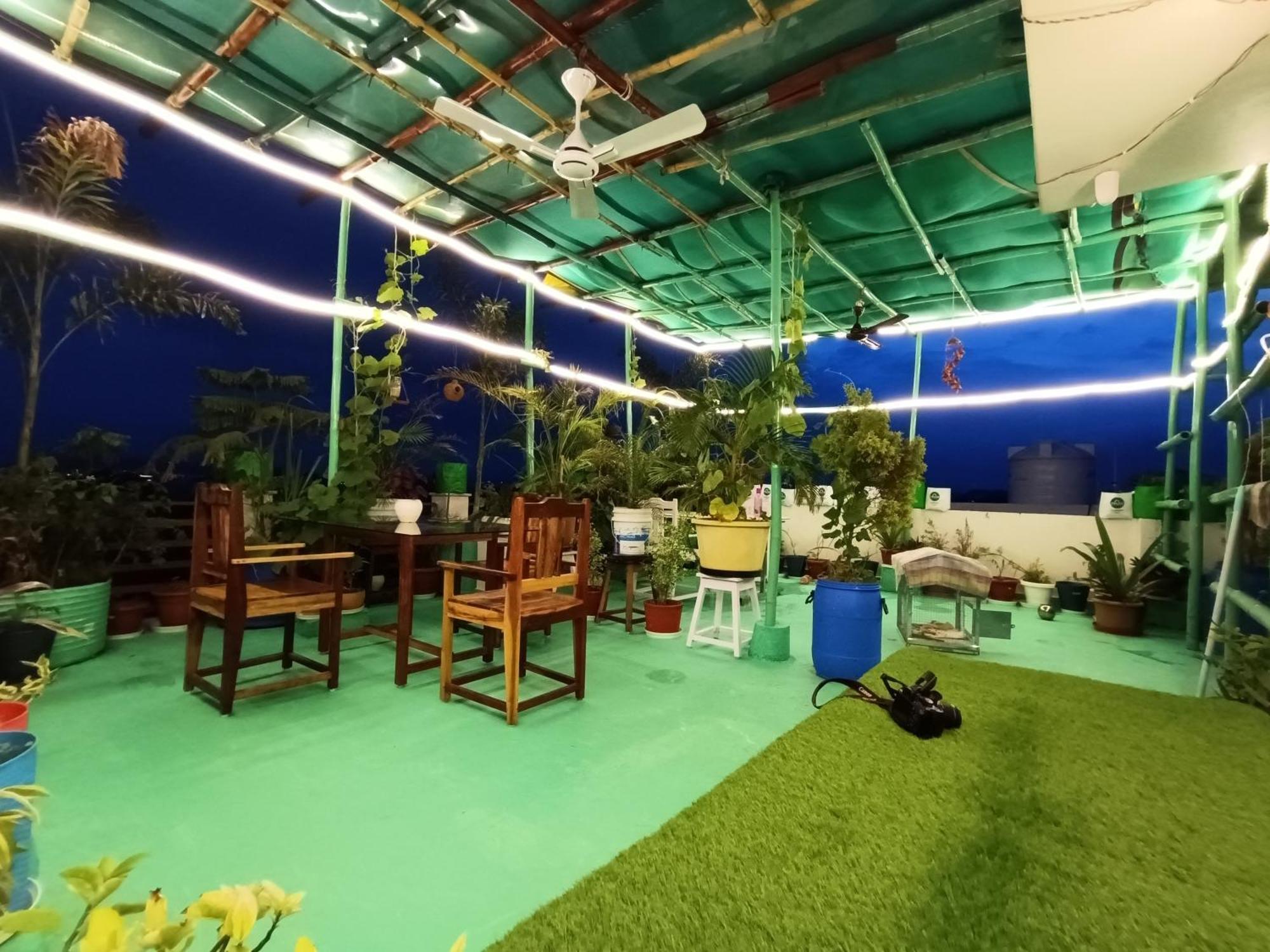 Appartement Choudhary White House Udaipur Extérieur photo